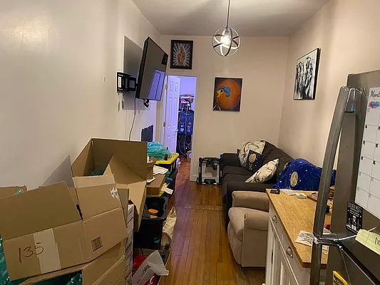 Rented by null | media 10