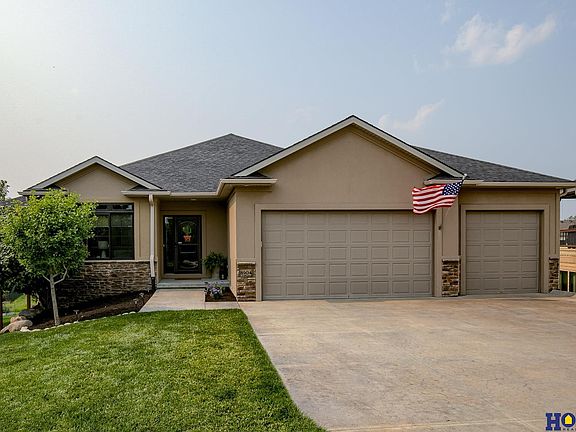 3rd image of 8904 & 8900 Sandhills Ct