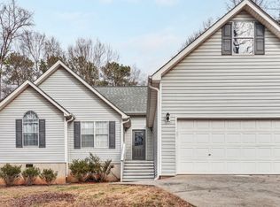 192 Duncans Mill Dr, Locust Grove, GA 30248