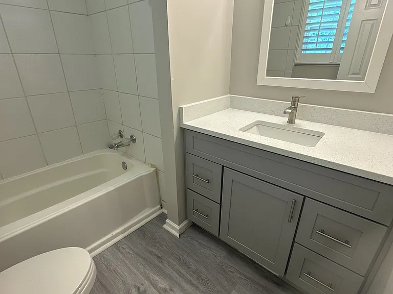 1540 Mercer Way — Photo 26