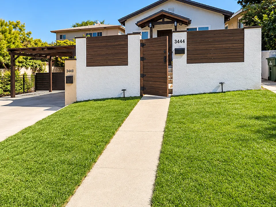 3444 Logan Ave