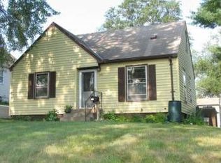 690 2nd Ave NW, New Brighton, MN 55112