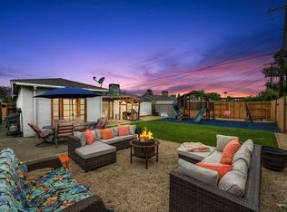 1204 Shadowglen Rd, Sacramento, CA 95864