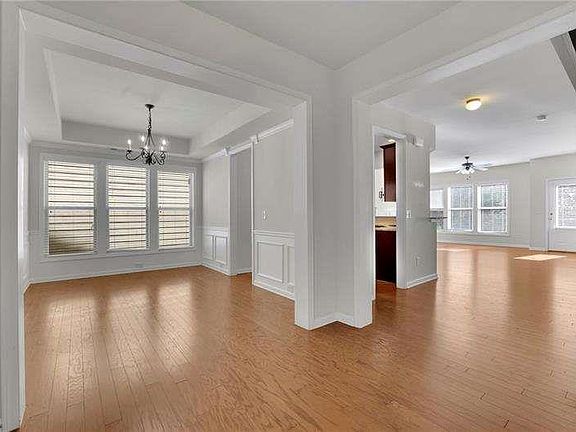 2nd image of 4795 Cold Spring Ct