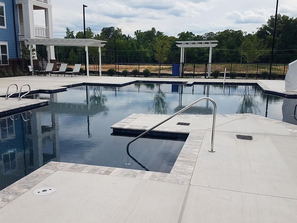 1st image of 10520 Stoney Bluff Dr #207