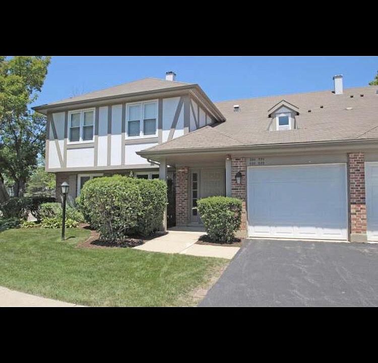 1st image of 222 Coventry Cir