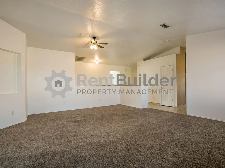 10749 Capricorn Pl NW — Photo 23