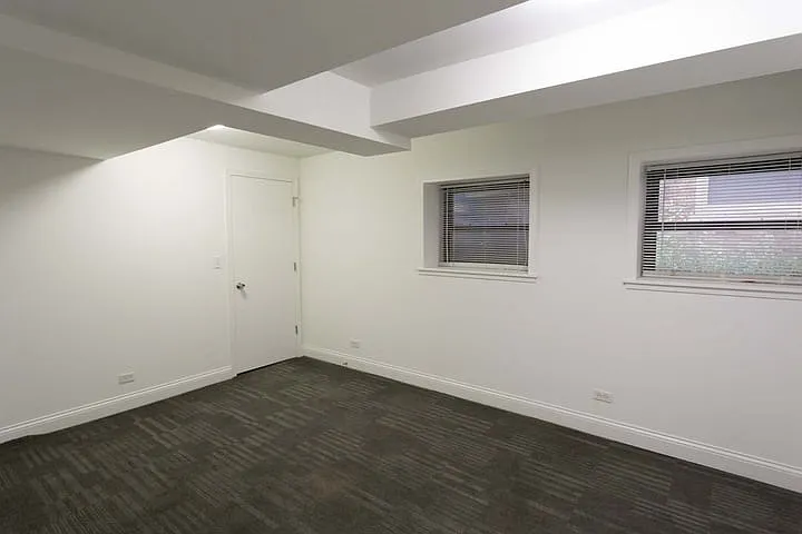5229 S. Drexel Avenue — Photo 17