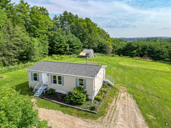 17 Village View Lane, Whitefield, ME 04353