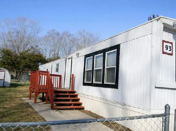 868 E Commerce St Trailer 93, Bridgeton, NJ 08302