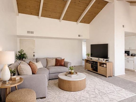 5th image of 1506 Barcelona Cir