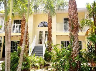 1070 Sperling Ave, Naples, FL 34103