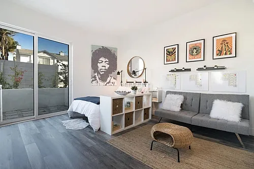 Floor plan 102
