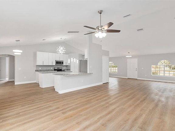 5th image of 4181 SW 111th Pl