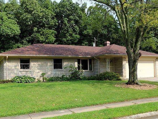 Bedford Stone on a Quiet Street