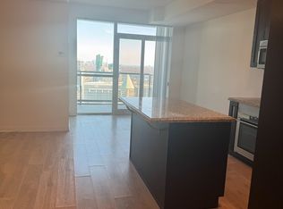 5168 Yonge St #PENTHOUSE 201, Toronto, ON M2N 0G1