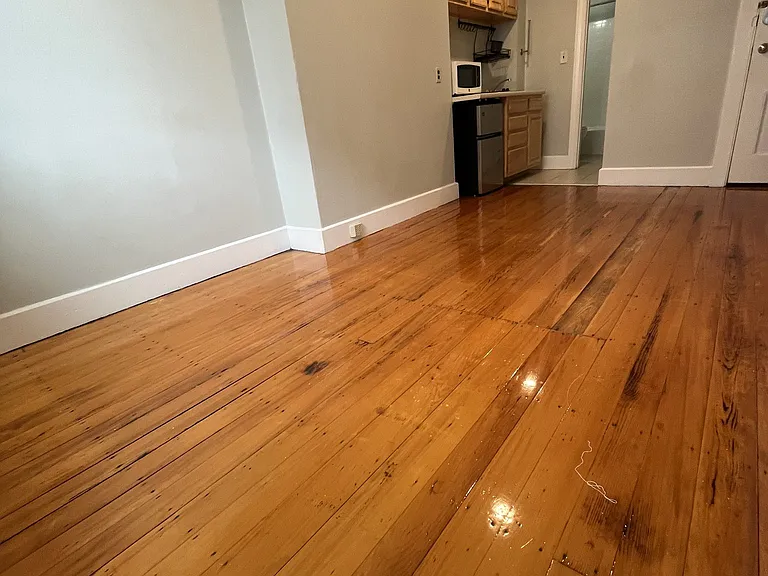 508 Beacon St #13 — Photo 4
