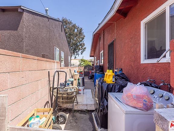 5th image of 941 Clela Ave