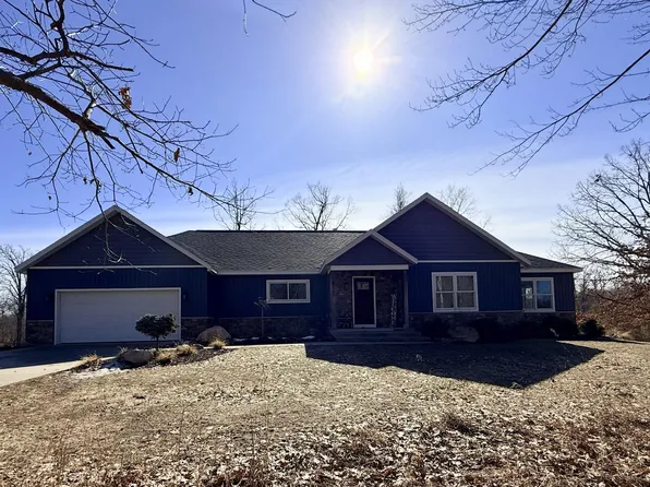 6167 Cedar Trce #25, Stanwood, MI 49346