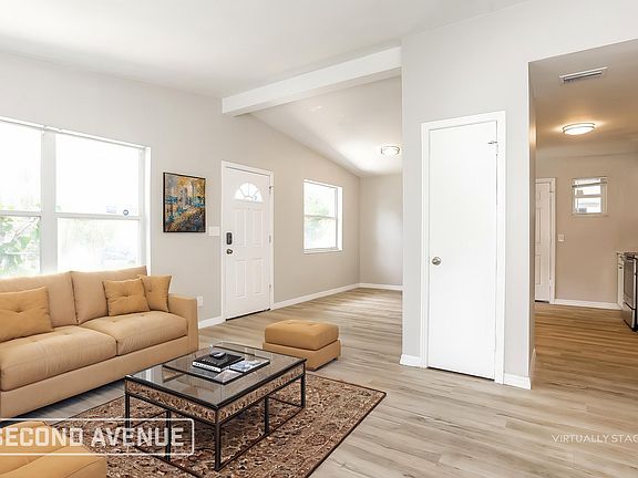 3rd image of 9104 Castle Blvd