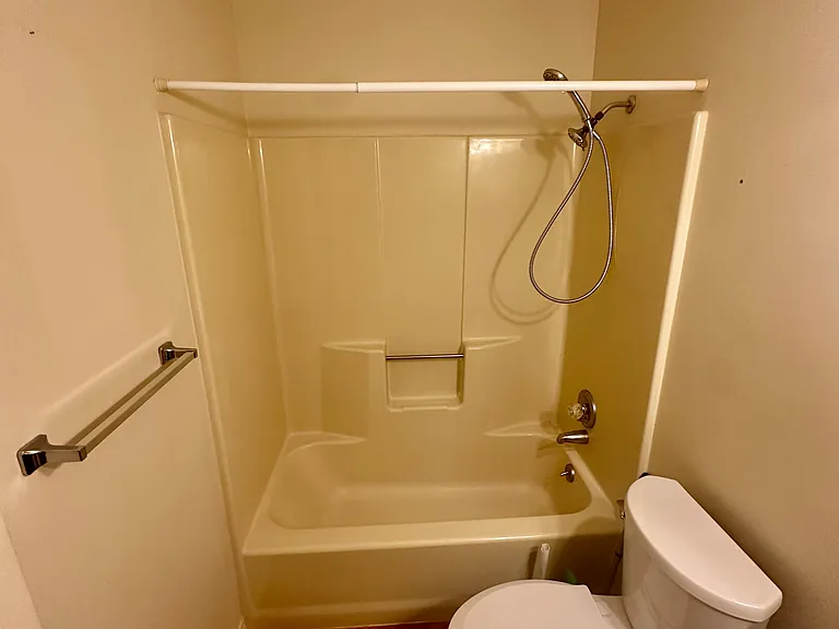 107 Blaine St #A — Photo 15