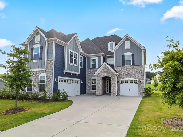 506 Yucatan Dr, Waxhaw, NC 28173