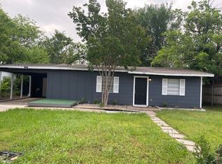 510 Willowbrook Dr, Mesquite, TX 75149