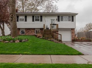 543 Clayton Ave NW, Grand Rapids, MI 49534