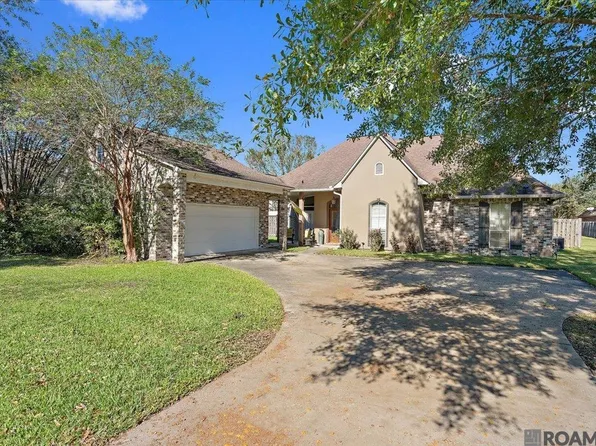 38362 Oakleigh Ln, Prairieville, LA 70769