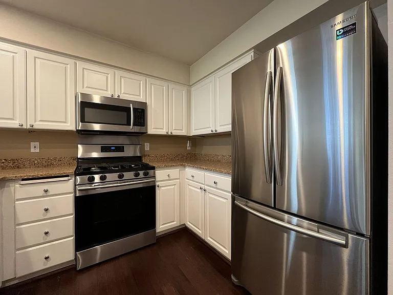 10272 NW Alder Grove Ln — Photo 5