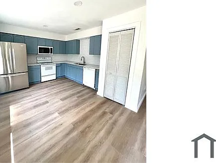 813 Panay Way Dr — Photo 1