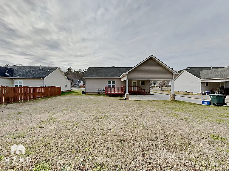 345 E Village Dr — Photo 12