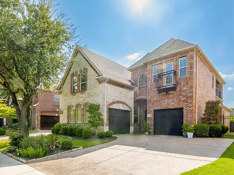 2709 White Dove Dr — Photo 2