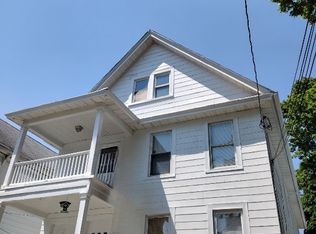 3 Fox Ter FLOOR 1, Poughkeepsie, NY 12603