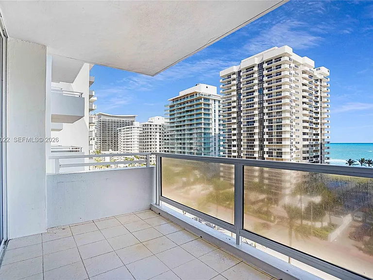 5700 Collins Ave #10C — Photo 23