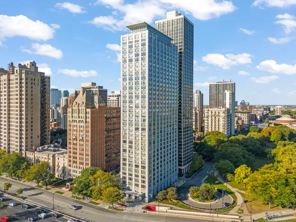 1550 N Lake Shore Dr APT 17B, Chicago, IL 60610