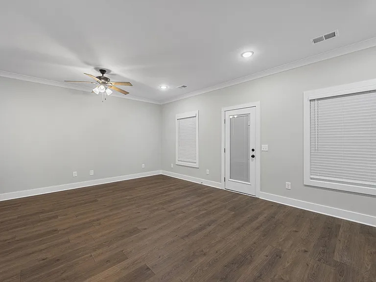 2624 S Main St #14 — Photo 13