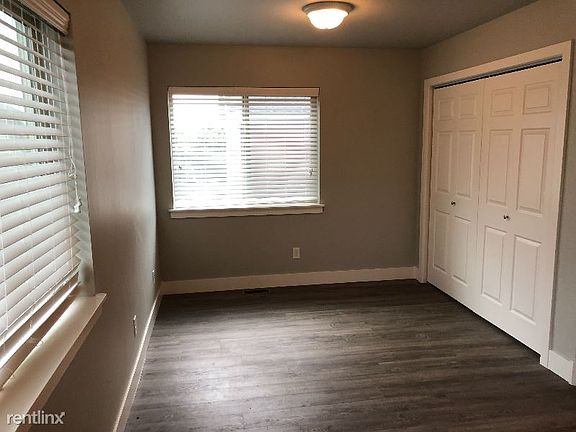 3rd image of 1010 Wyoming Ave APT 1