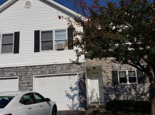 123 Washington Pl, State College, PA 16801