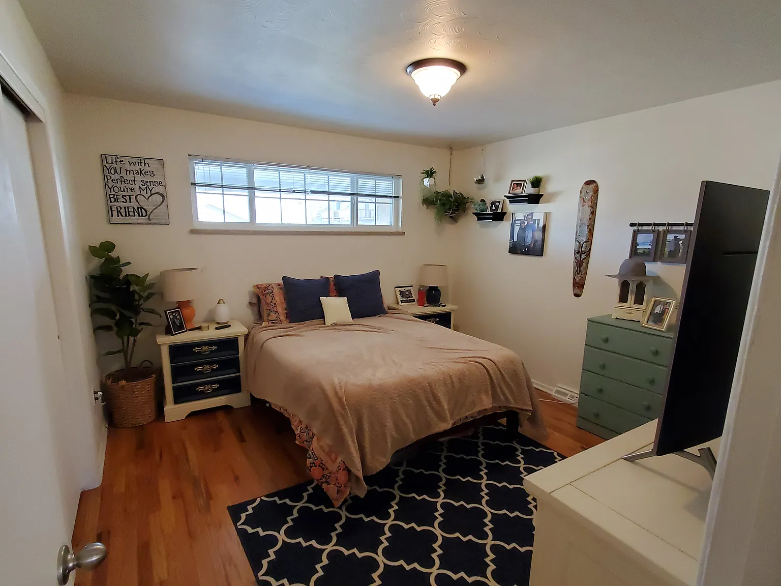 2 bed, 1400 sqft, $1,550 — Photo 4