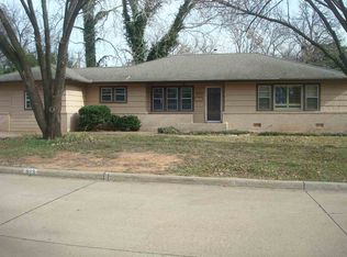 823 S Ridge Dr, Stillwater, OK 74074