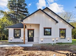 1204 Poplar St, Marshall, TX 75670