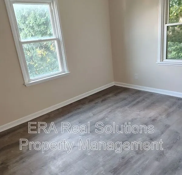 4245 Leeper St — Photo 9