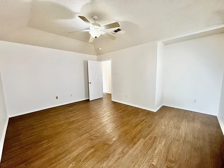 1621 Antelope Run — Photo 9