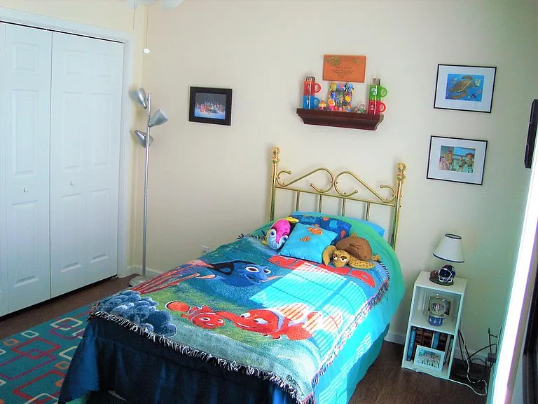 4 Shirley Dr — Photo 11