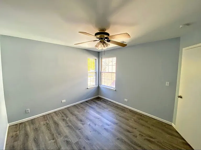 144 Polaris Dr — Photo 3