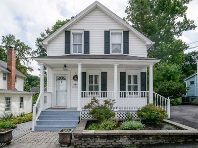 16 Thompson St, Bernardsville, NJ, 07924