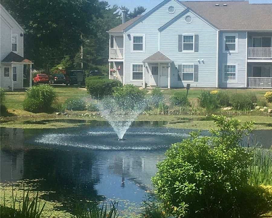 2nd image of 74 Fairview Cir #74