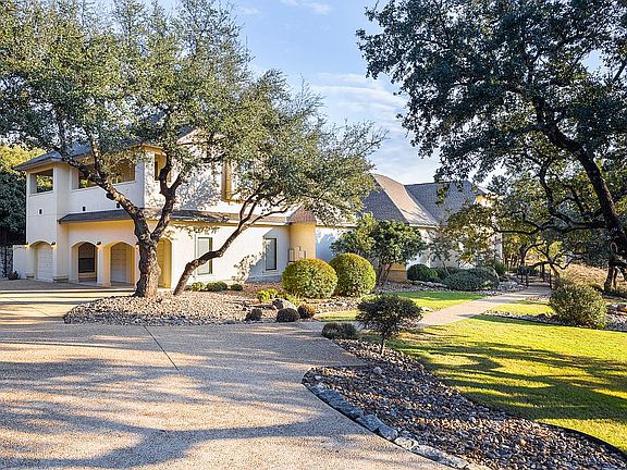 4th image of 8012 Windermere Dr
