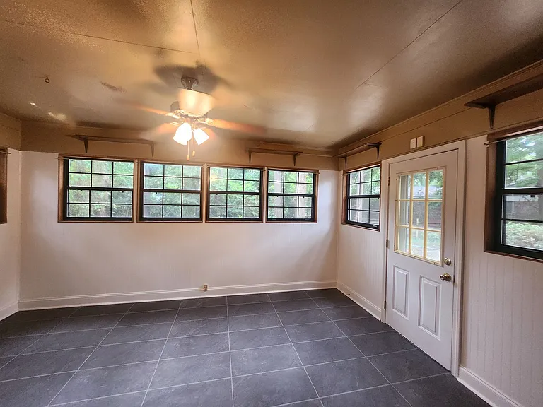 3602 Nassau Dr — Photo 9